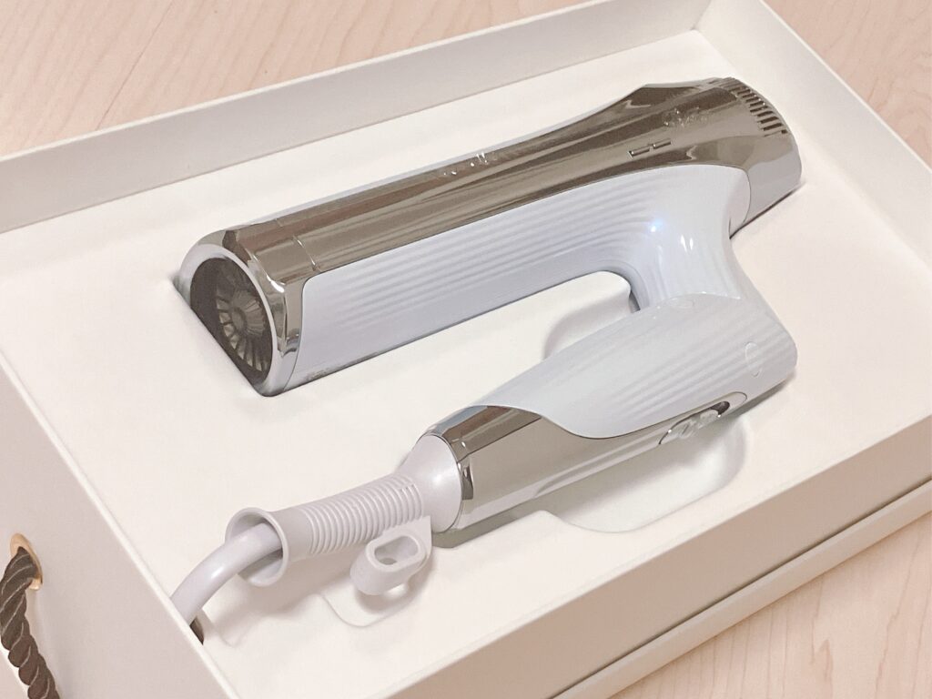 届いたドライヤー